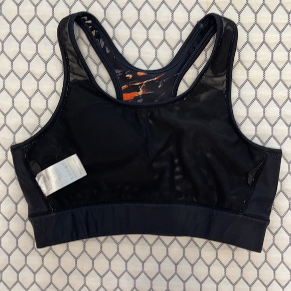 Stronger Sweden sports bra - Picture 4 of 6